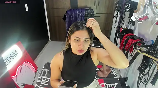 Snapshot of violet_bdsmx chatting on October 2025 09:38:01 PM violet bdsmx online show from October 2025 09:38:01 PM