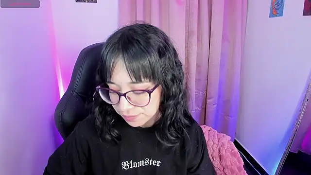 indra cam online show from November 2025 03:43:01 AM