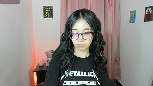 indra cam online show from February 2026 02:40:02 AM