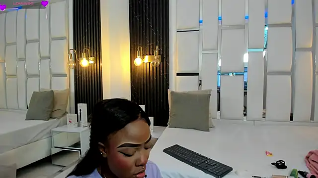 Snapshot of mia_schwarz chatting on October 2025 09:18:01 PM mia schwarz online show from October 2025 09:18:01 PM