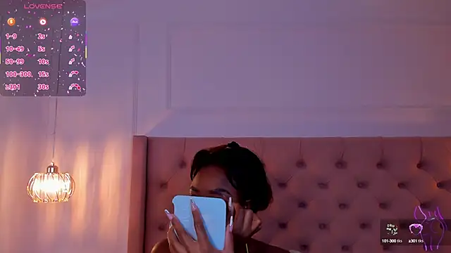 Snapshot of mia_schwarz chatting on September 2025 11:50:01 AM mia schwarz online show from September 2025 11:50:01 AM