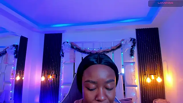 Snapshot of mia_schwarz chatting on December 2025 10:04:01 PM mia schwarz online show from December 2025 10:04:01 PM