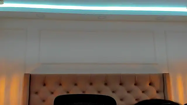 Snapshot of mia_schwarz chatting on September 2025 09:57:02 PM mia schwarz online show from September 2025 09:57:02 PM