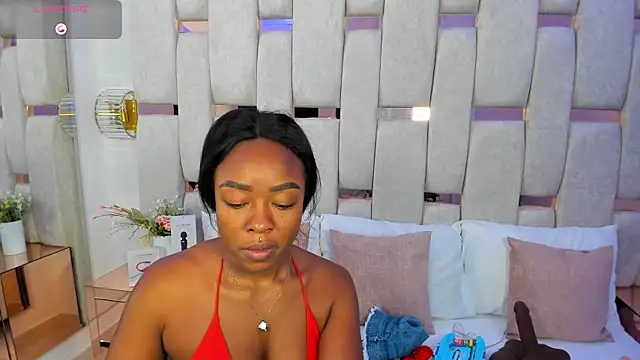 Snapshot of mia_schwarz chatting on January 2025 09:39:01 PM mia schwarz online show from January 2025 09:39:01 PM