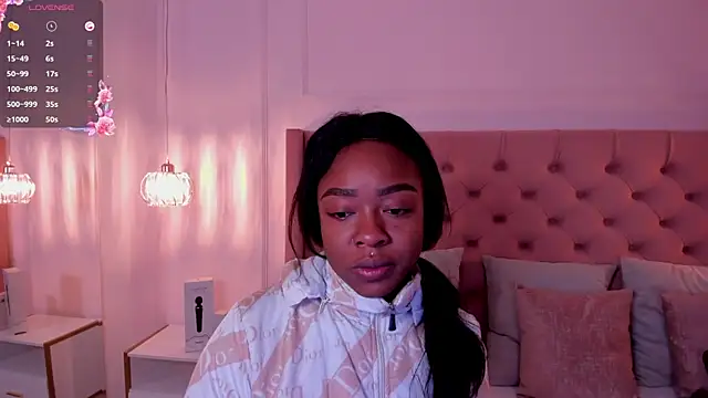 Snapshot of mia_schwarz chatting on January 2025 11:45:02 AM mia schwarz online show from January 2025 11:45:02 AM