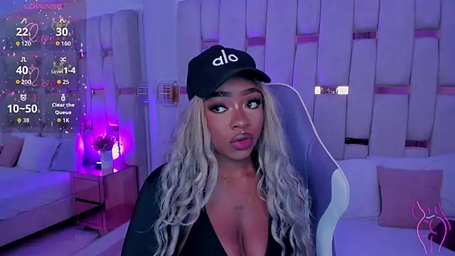 mia schwarz online show from April 2026 03:10:02 AM