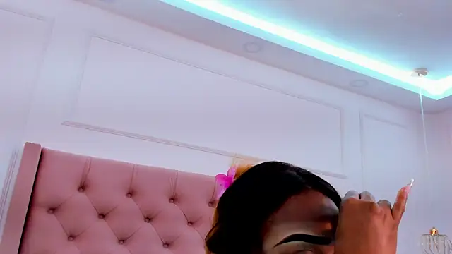 Snapshot of mia_schwarz chatting on September 2025 09:39:01 PM mia schwarz online show from September 2025 09:39:01 PM