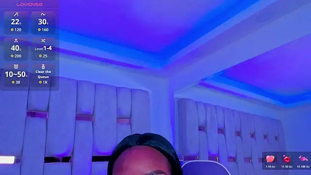 mia schwarz online show from February 2026 08:41:02 PM