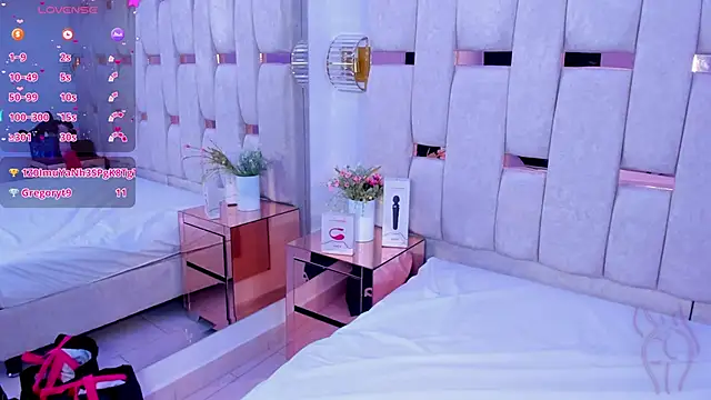 Snapshot of mia_schwarz chatting on February 2025 04:43:02 PM mia schwarz online show from February 2025 04:43:02 PM