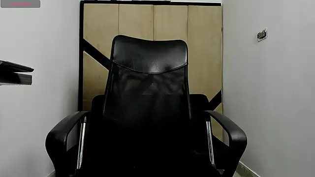 danielclarton1 online show from February 2025 02:44:02 AM