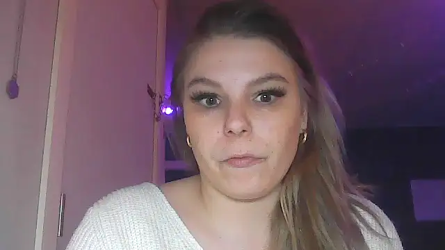 PetiteB Official online show from January 2025 08:33:01 PM