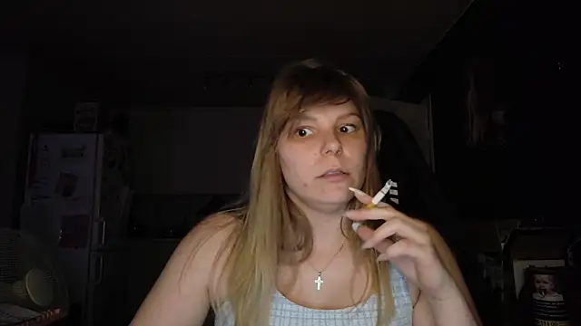 PetiteB Official online show from April 2026 12:03:01 AM