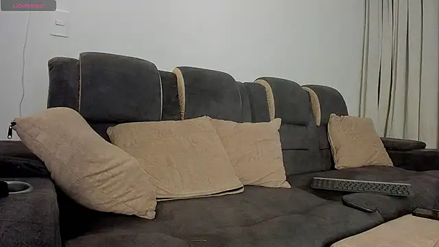 davis alx1 online show from October 2025 11:27:01 PM