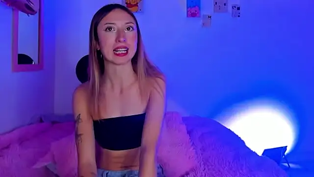 Imsophie collins online show from November 2025 05:30:01 AM