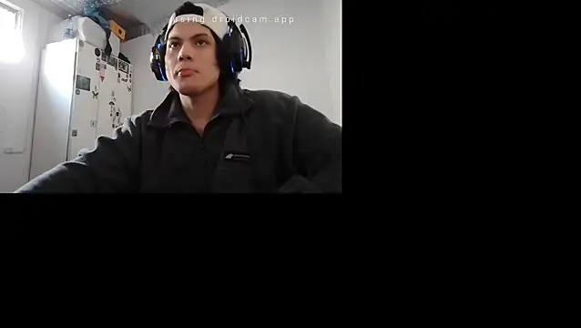 Snapshot of Xtrem3HARDxxx chatting on September 2025 10:44:01 AM Xtrem3HARDxxx online show from September 2025 10:44:01 AM