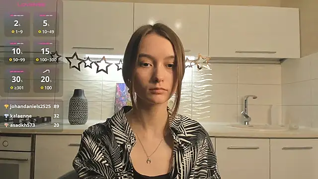 Snapshot of AngieDeans chatting on February 2025 07:41:01 AM AngieDeans online show from February 2025 07:41:01 AM