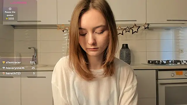 Snapshot of AngieDeans chatting on March 2025 07:29:02 AM AngieDeans online show from March 2025 07:29:02 AM