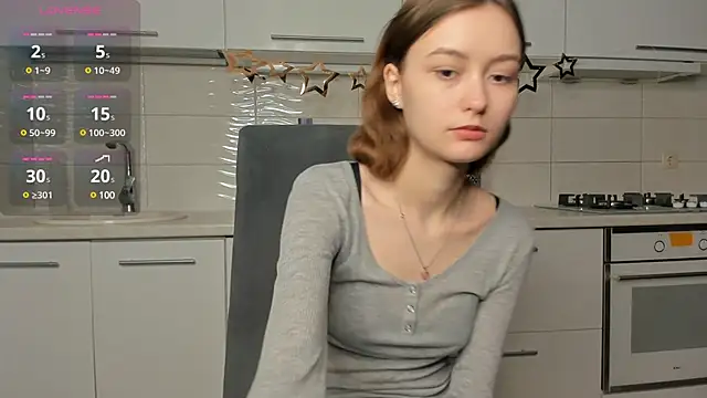 Snapshot of AngieDeans chatting on March 2025 04:24:02 AM AngieDeans online show from March 2025 04:24:02 AM