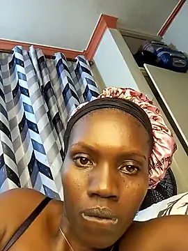 Snapshot of Slimthick900 chatting on February 2025 06:04:01 PM Slimthick900 online show from February 2025 06:04:01 PM