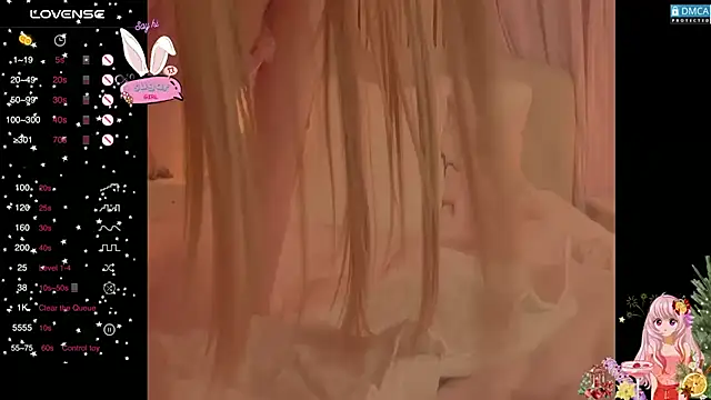 Blondecandie online show from March 2026 04:33:02 PM