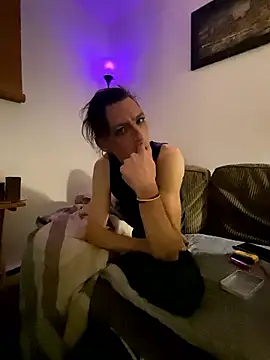 kikiwonderbar online show from February 2026 02:13:02 PM