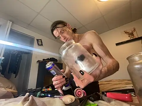 kikiwonderbar online show from April 2026 03:02:02 AM