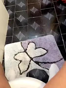 monikaas online show from October 2025 12:04:02 PM