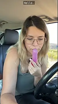 EmyLana online show from February 2026 09:33:02 AM