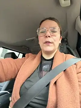 EmyLana online show from March 2026 07:48:01 AM