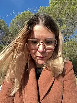 EmyLana online show from February 2026 08:16:02 AM