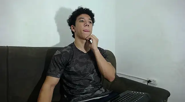 ethan noir online show from February 2025 09:26:02 PM