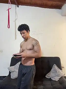 ethan noir online show from October 2025 03:24:02 PM