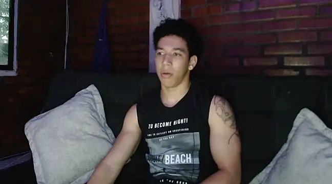 ethan noir online show from January 2025 11:01:02 PM