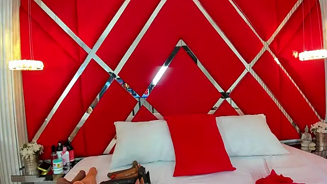 SusanCouper online show from February 2026 10:42:01 PM