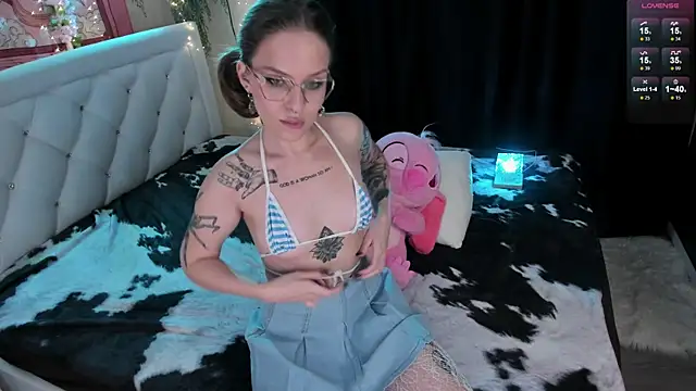Snapshot of Natural_pussy chatting on October 2025 01:25:01 PM Natural pussy online show from October 2025 01:25:01 PM
