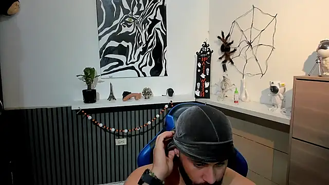 Daemon21 online show from November 2025 10:37:01 PM