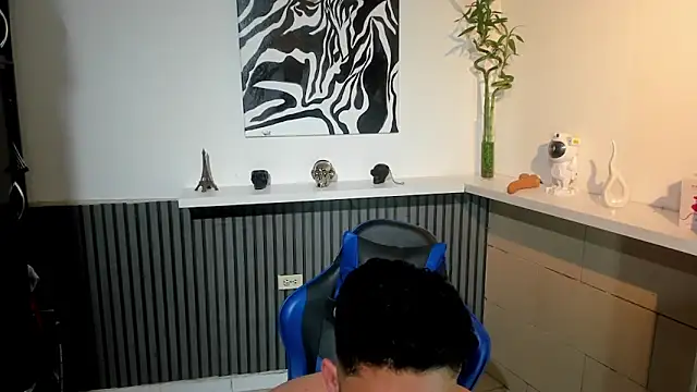 Daemon21 online show from October 2025 05:36:02 PM