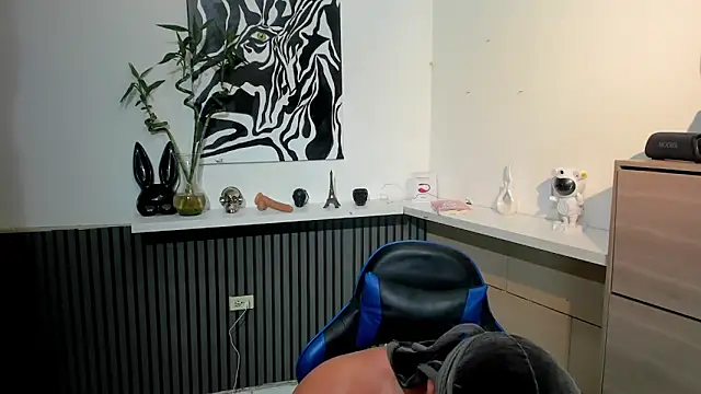 Daemon21 online show from December 2025 09:58:02 PM