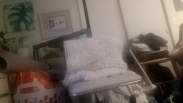 blairfrancis online show from October 2025 04:32:02 PM