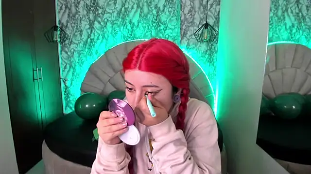 larissa01  online show from March 2025 03:12:02 AM