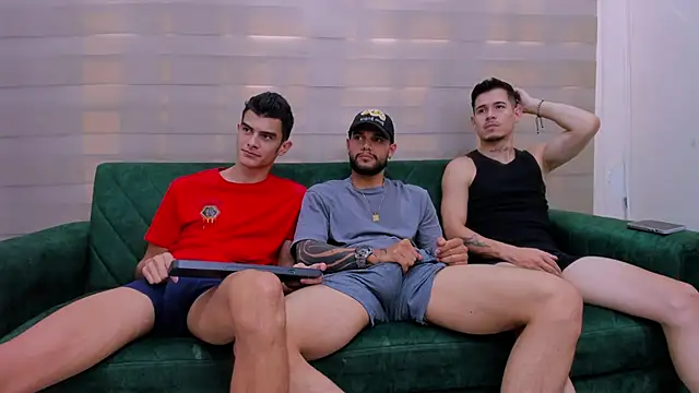 hot day online show from September 2025 09:13:02 PM