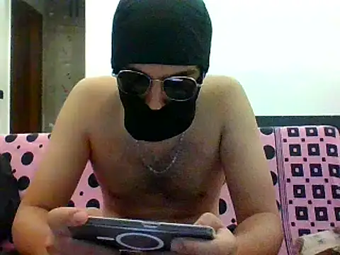 DelhiDick69 online show from May 2026 05:19:02 PM