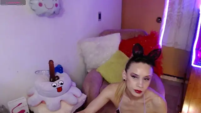 Snapshot of Angelina896 chatting on November 2025 03:21:02 AM Angelina896 online show from November 2025 03:21:02 AM