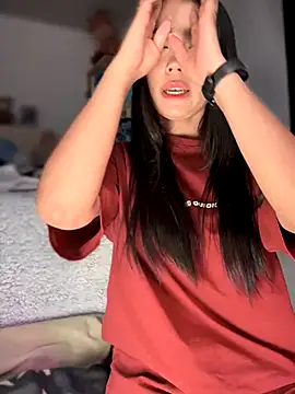 -Loren- online show from December 2025 11:31:01 AM