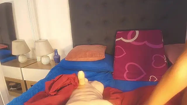 Evelonga 707 online show from February 2026 07:14:01 PM