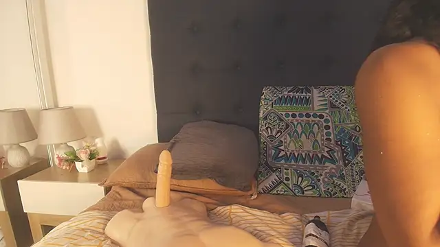 Evelonga 707 online show from March 2026 07:06:02 PM