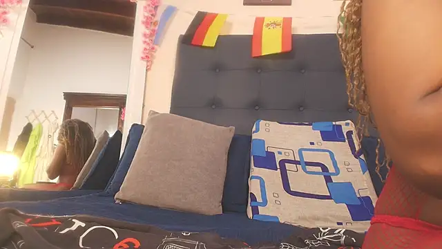 Evelonga 707 online show from June 2026 07:03:01 PM