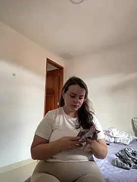 Im Amelia online show from February 2026 01:02:01 PM