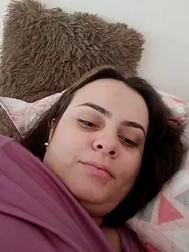Im Amelia online show from September 2025 06:53:01 PM