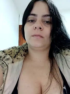 Im Amelia online show from February 2025 01:10:02 PM